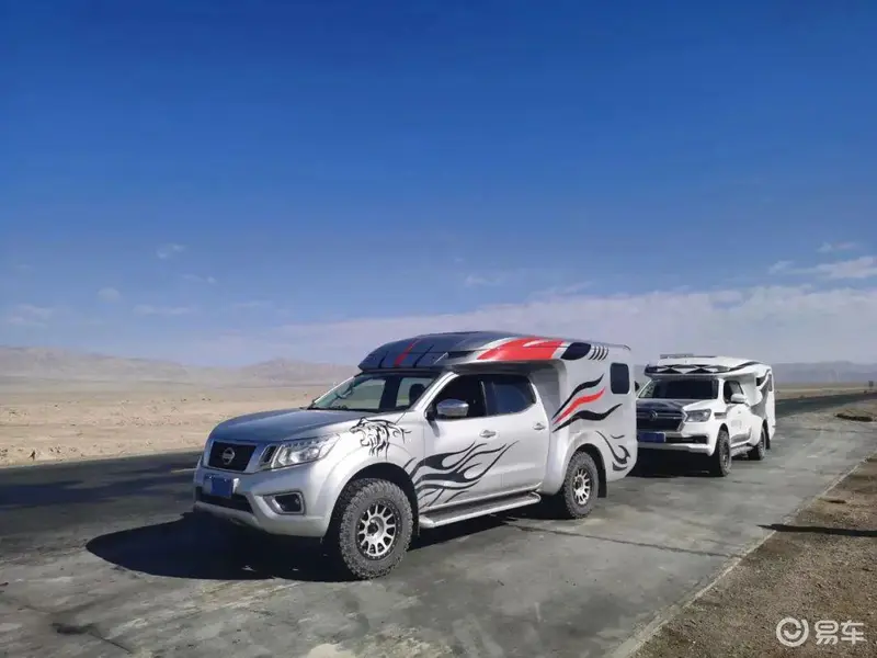 软升顶还是四驱霞客乐越野房车上新开启你的旅行新体验！