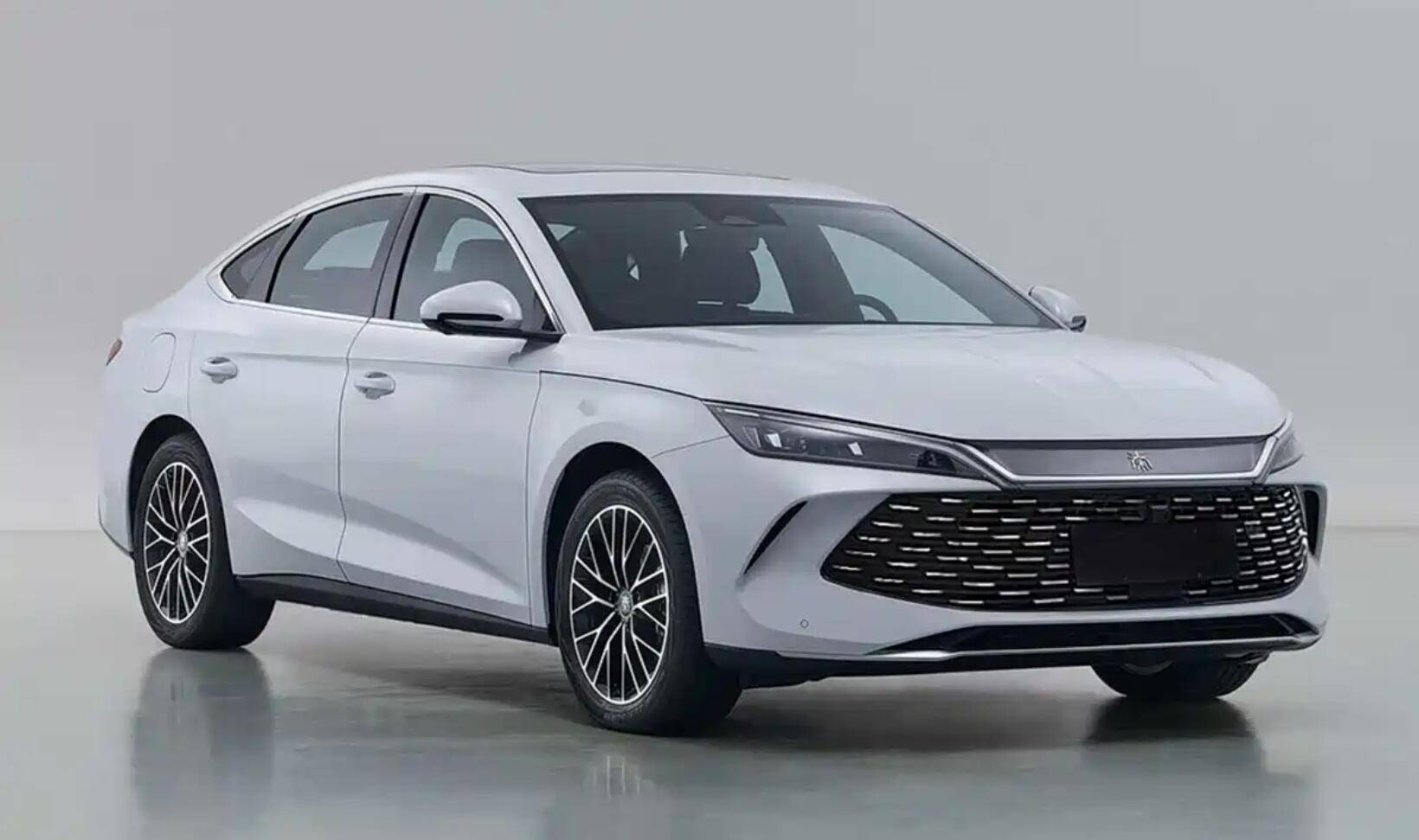 家用轿车市场爆发了 四款重磅新车来袭 秦L DM-i新车型领